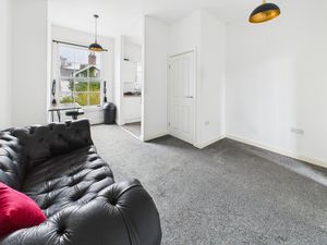 Living Room- click for photo gallery